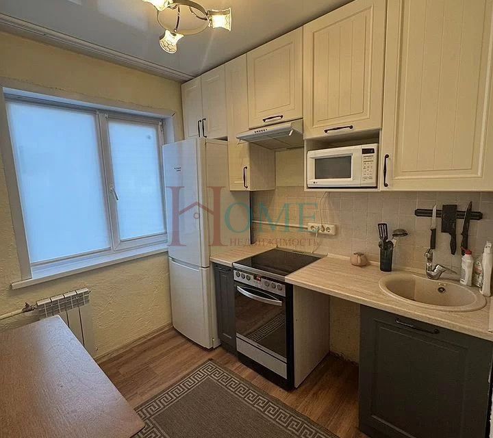 Сдаётся 3-комнатная квартира, 58 м²