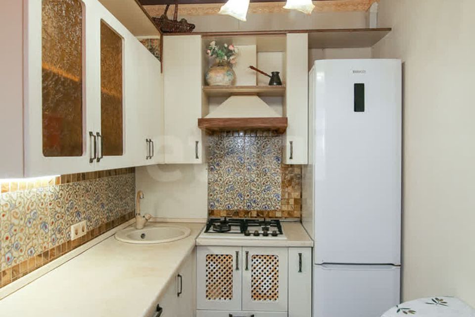 Продаётся 1-комнатная квартира, 42.8 м²