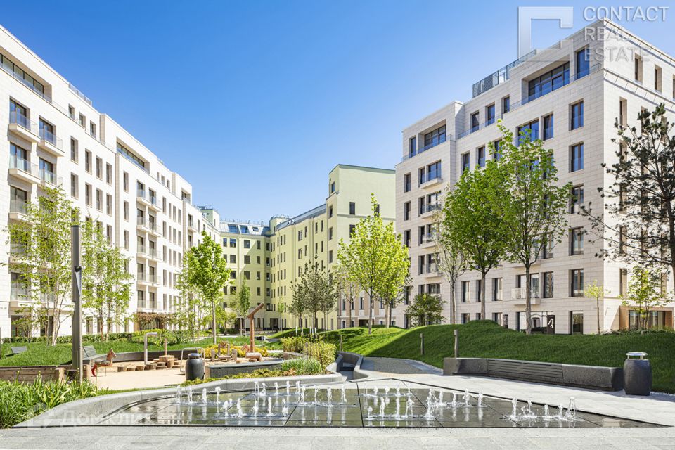 Продаётся 3-комнатная квартира, 160 м²