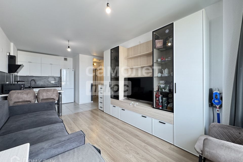 Продаётся 1-комнатная квартира, 38.8 м²