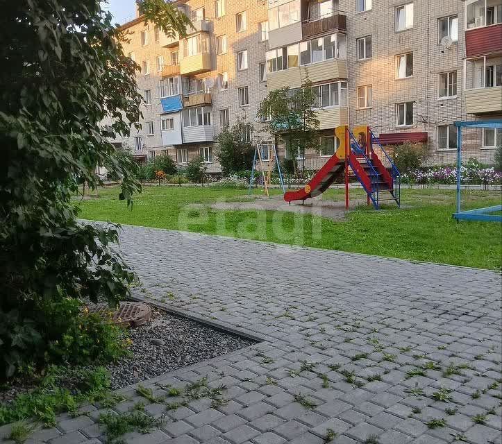 Продаётся 3-комнатная квартира, 58.8 м²