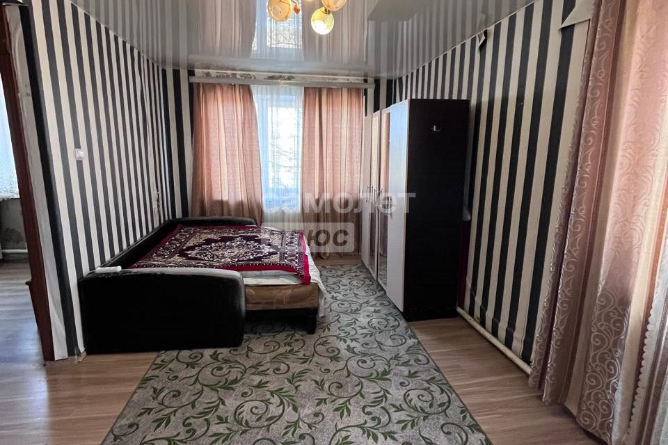 Продаётся 1-комнатная квартира, 30.4 м²