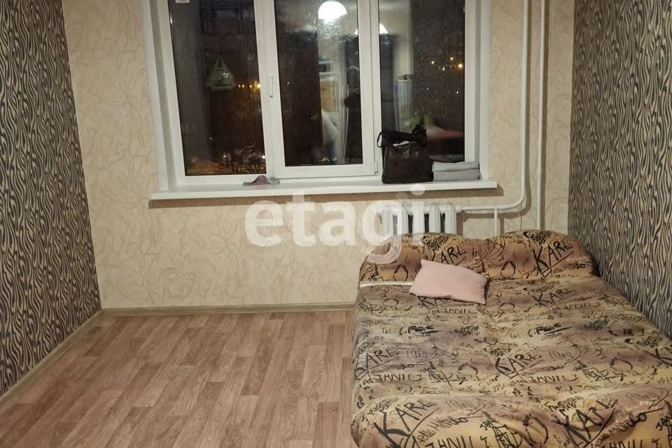 Продаётся 1-комнатная квартира, 13.8 м²