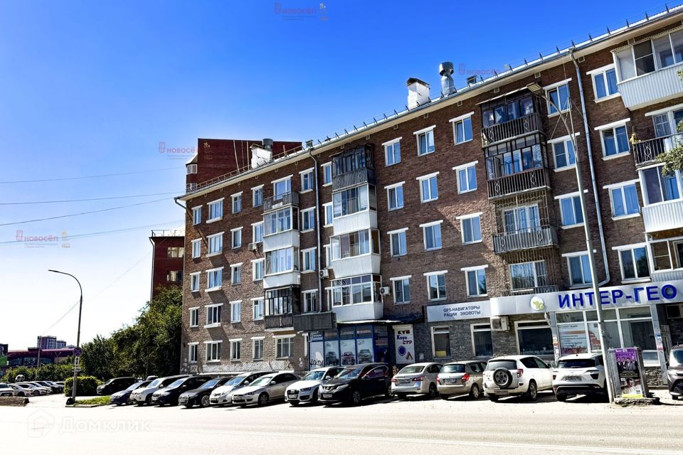 Продаётся 2-комнатная квартира, 42.1 м²