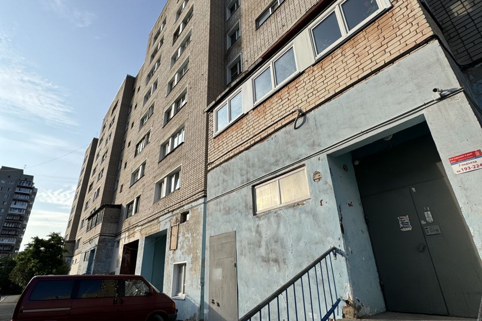 Продаётся 3-комнатная квартира, 59.7 м²