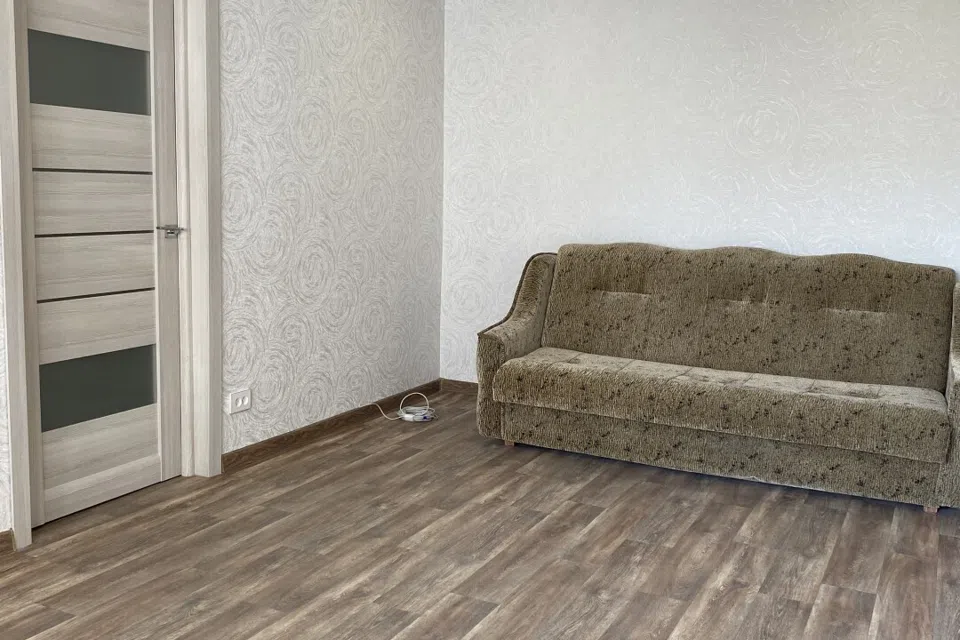 Продаётся 3-комнатная квартира, 56.5 м²