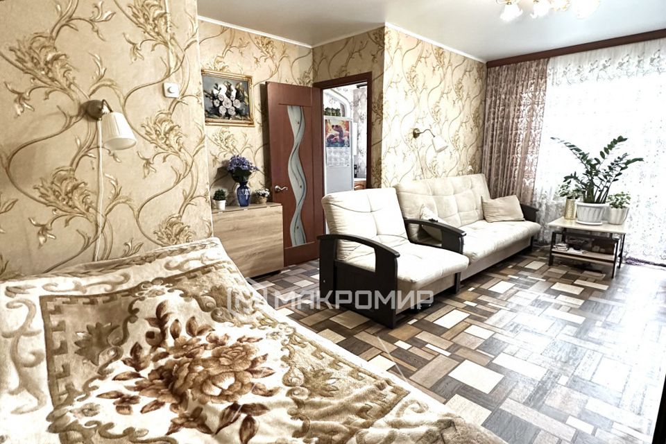 Продаётся 1-комнатная квартира, 32 м²