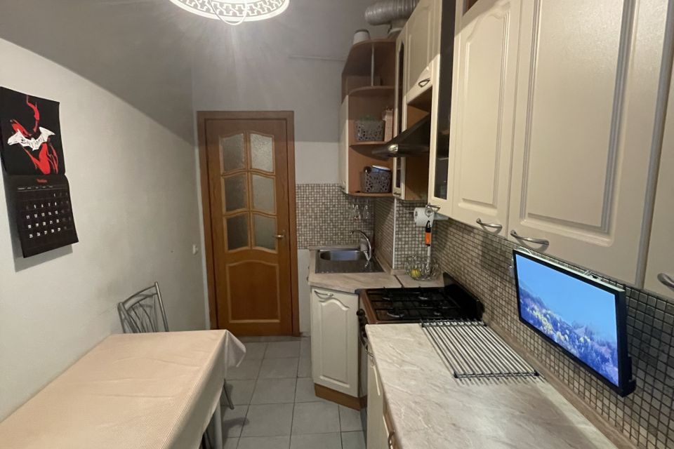 Продаётся 3-комнатная квартира, 63.6 м²