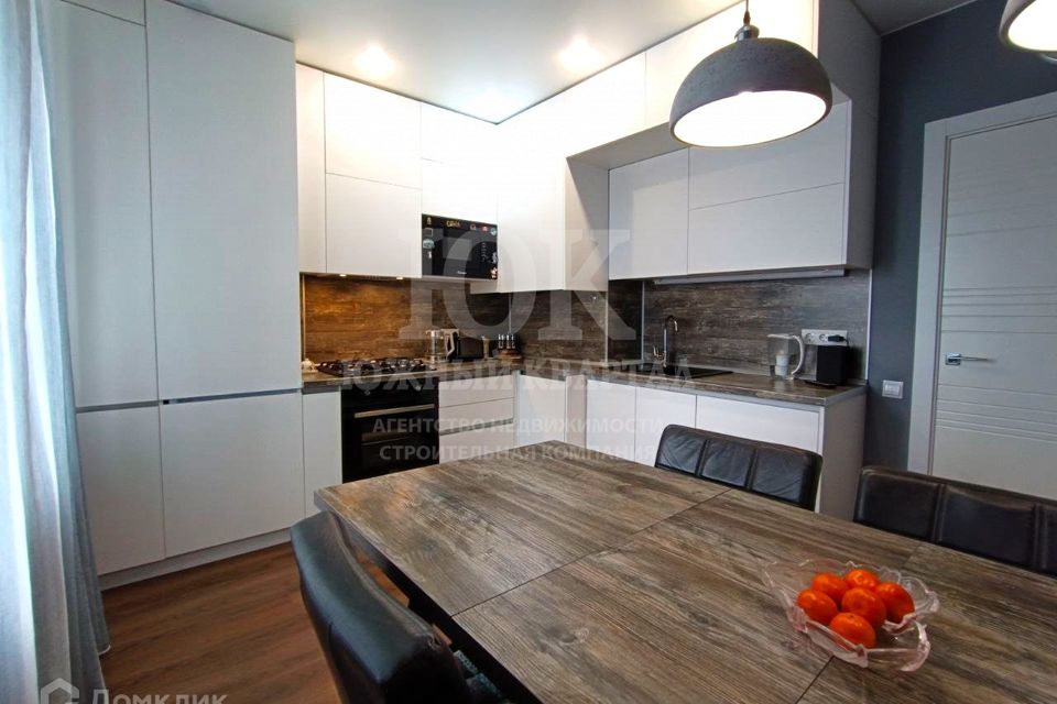 Продаётся 3-комнатная квартира, 86.5 м²