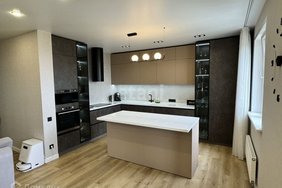 Продаётся 3-комнатная квартира, 91.2 м²