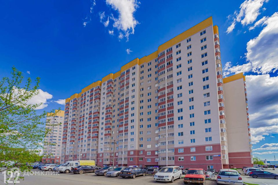 Продаётся 2-комнатная квартира, 65 м²