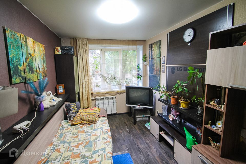 Продаётся 3-комнатная квартира, 58.6 м²