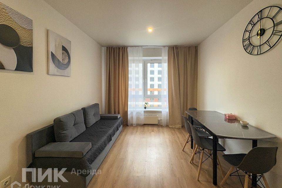 Сдаётся 2-комнатная квартира, 59.6 м²