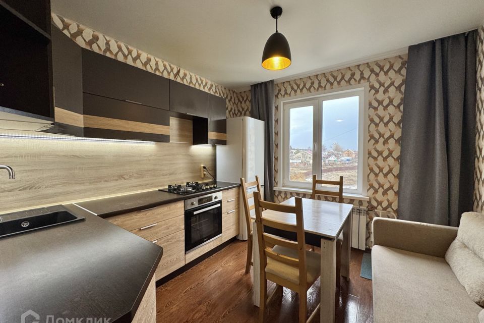 Продаётся 2-комнатная квартира, 60.2 м²