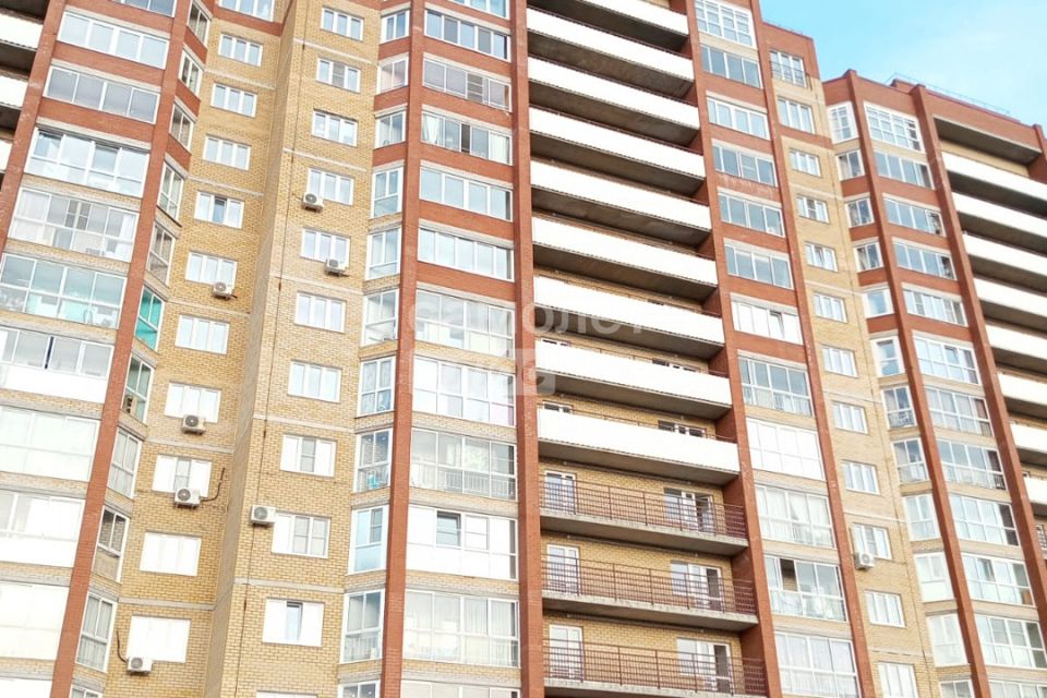 Продаётся 1-комнатная квартира, 44.2 м²