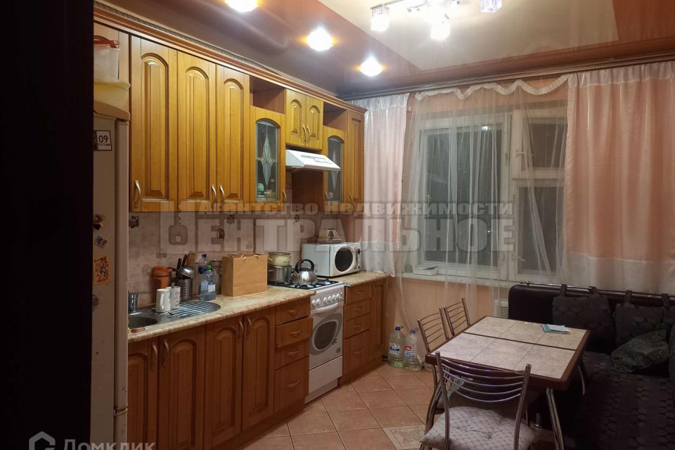 Продаётся 3-комнатная квартира, 62.1 м²