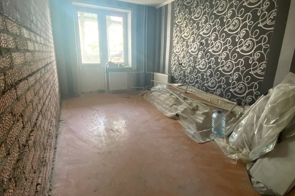 Продаётся 3-комнатная квартира, 62.8 м²