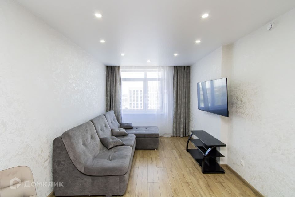 Сдаётся 1-комнатная квартира, 42 м²