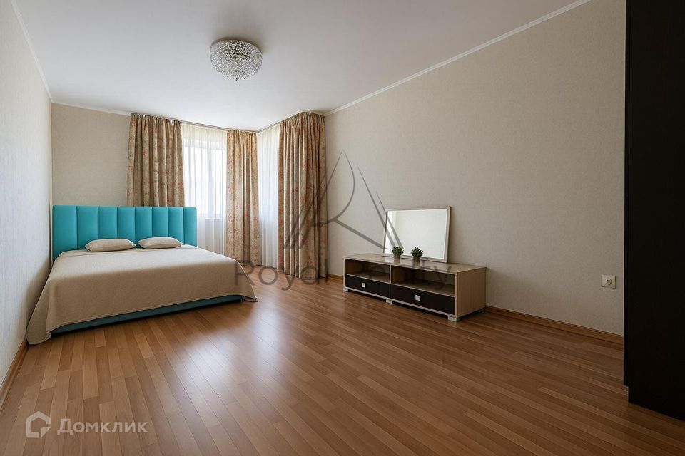 Сдаётся 2-комнатная квартира, 66 м²