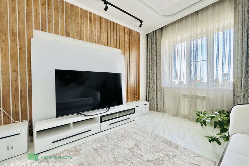 Продаётся 3-комнатная квартира, 131 м²