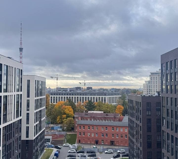 Продаётся 3-комнатная квартира, 108 м²