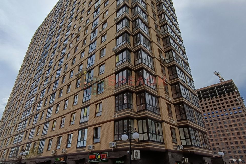 Продаётся 2-комнатная квартира, 56 м²