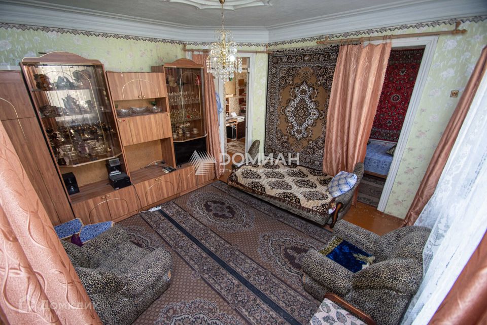 Продаётся 3-комнатная квартира, 42.8 м²