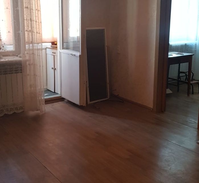 Продаётся 2-комнатная квартира, 41.8 м²