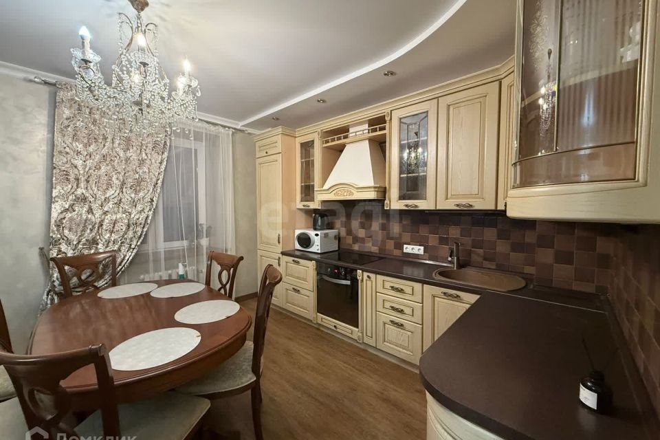 Сдаётся 3-комнатная квартира, 100 м²