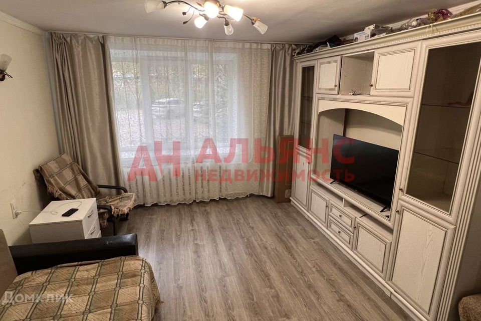 Продаётся 4-комнатная квартира, 78.3 м²