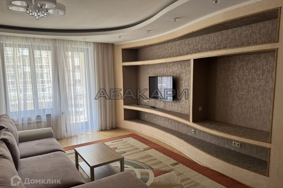 Сдаётся 3-комнатная квартира, 128 м²