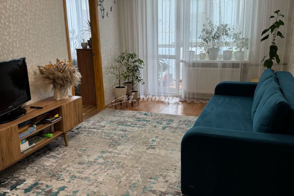 Продаётся 3-комнатная квартира, 55.7 м²
