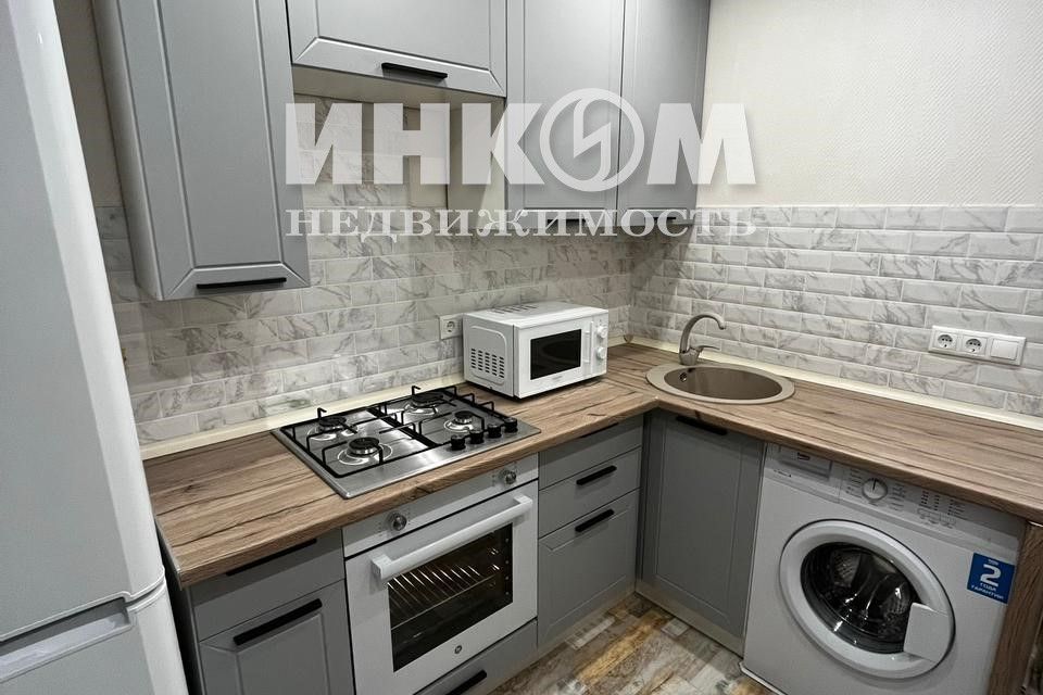 Сдаётся 1-комнатная квартира, 38 м²