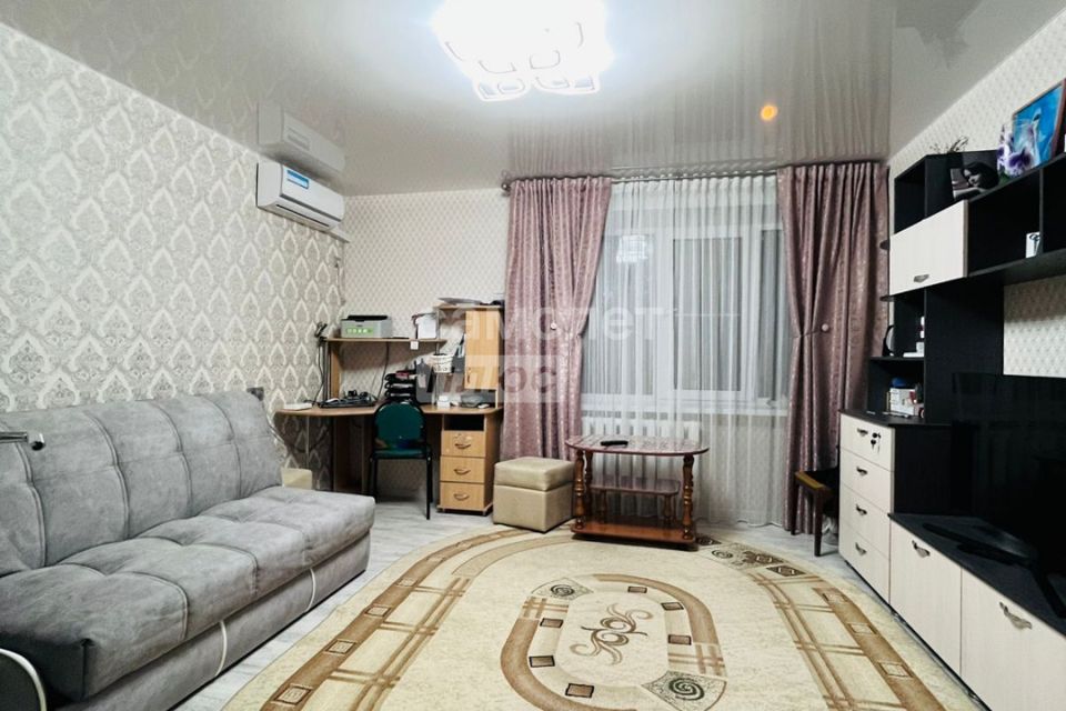 Продаётся 3-комнатная квартира, 60.2 м²