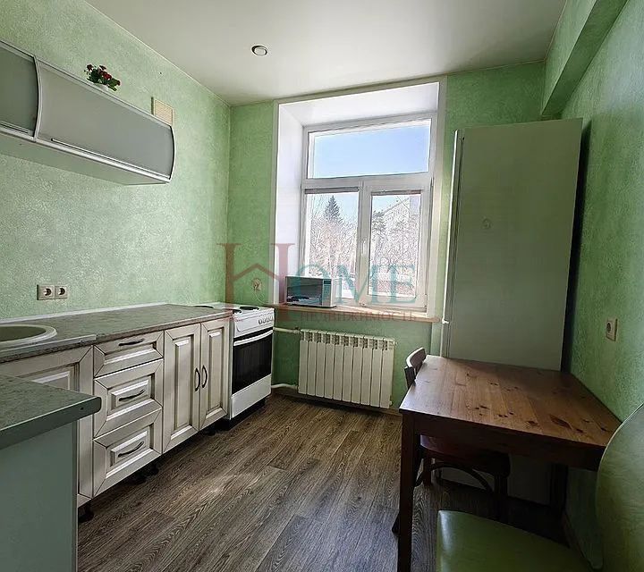 Сдаётся 2-комнатная квартира, 56.1 м²