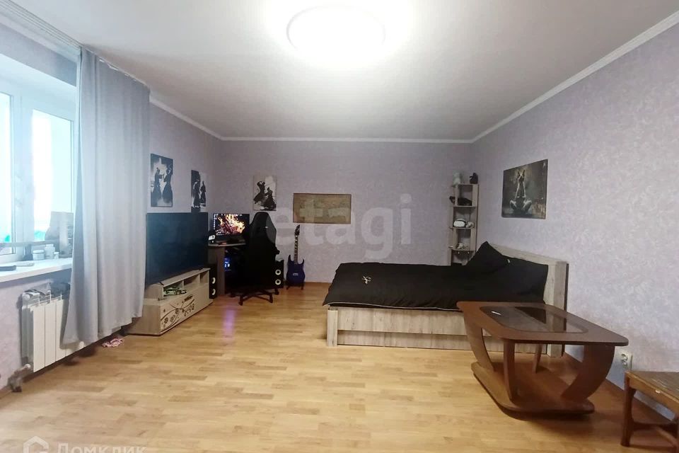 Продаётся 1-комнатная квартира, 47.9 м²