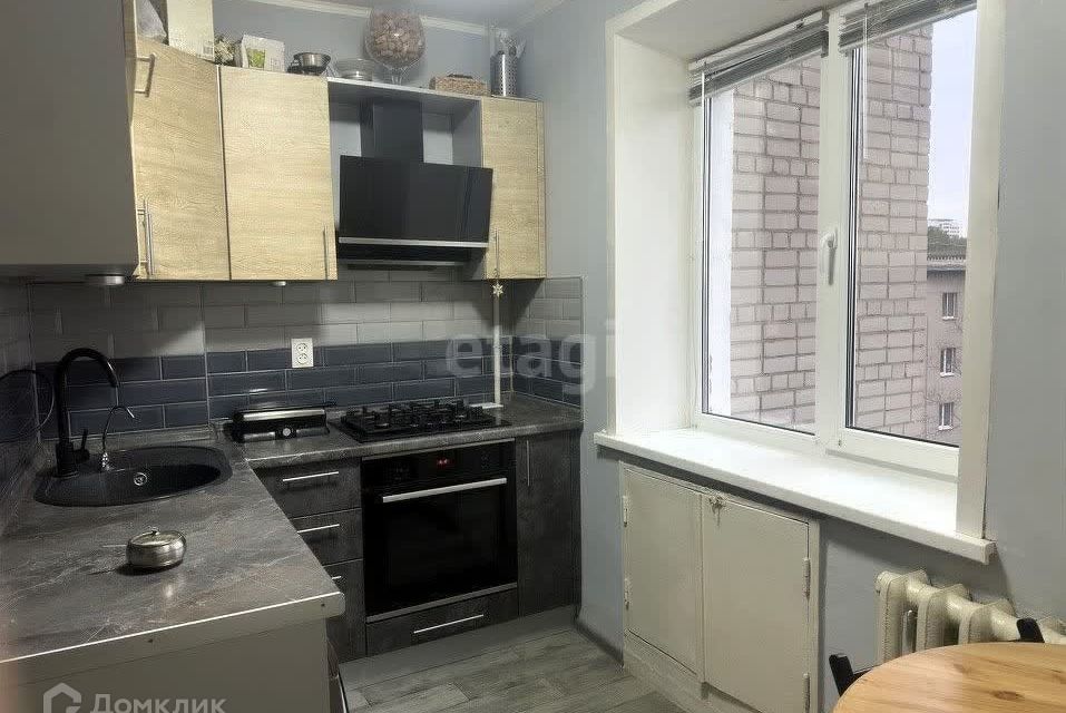 Продаётся 2-комнатная квартира, 57.8 м²