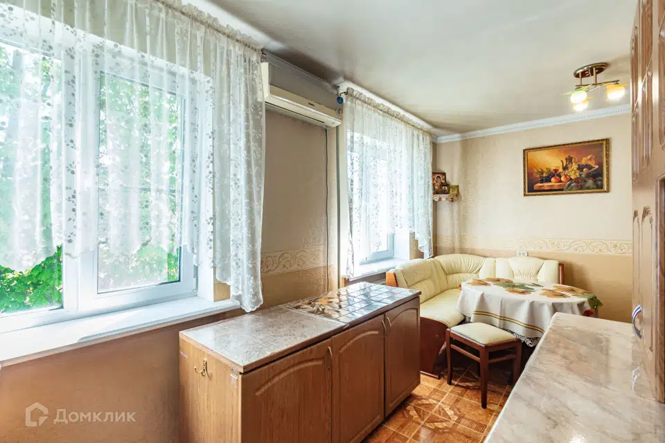 Продаётся 3-комнатная квартира, 63 м²
