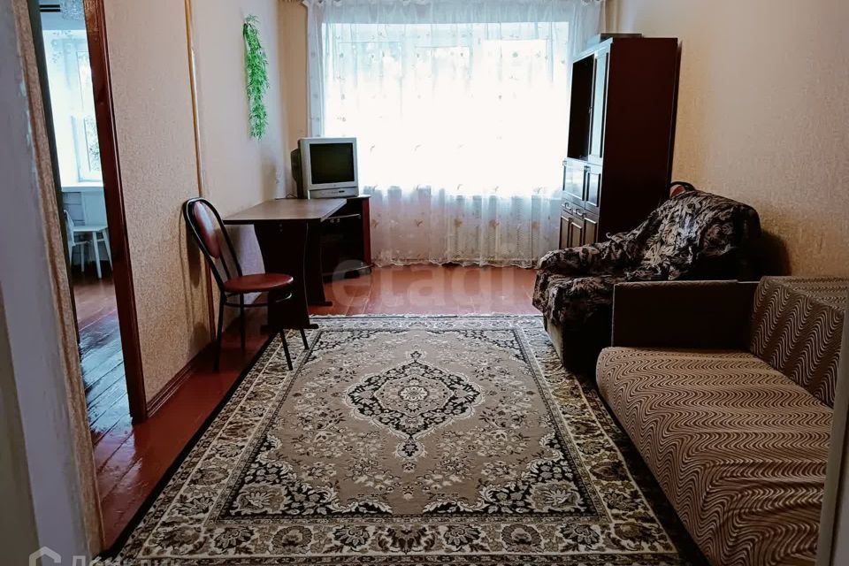 Продаётся 2-комнатная квартира, 42.6 м²