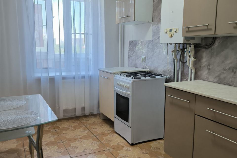 Продаётся 1-комнатная квартира, 38 м²