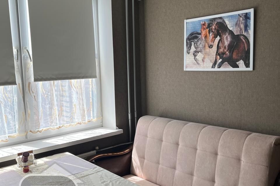 Продаётся 1-комнатная квартира, 39.6 м²