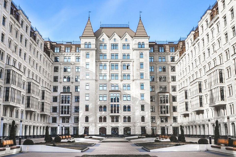 Продаётся 2-комнатная квартира, 118 м²