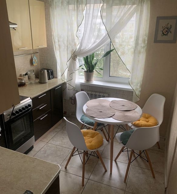 Продаётся 3-комнатная квартира, 61.5 м²