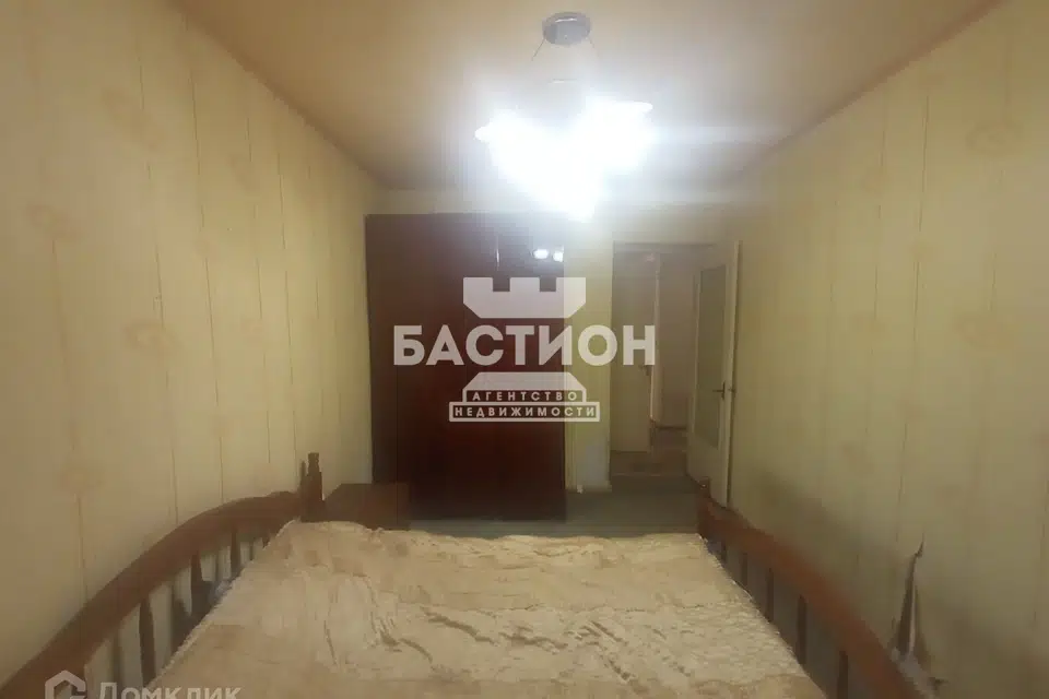 Продаётся 4-комнатная квартира, 84.6 м²