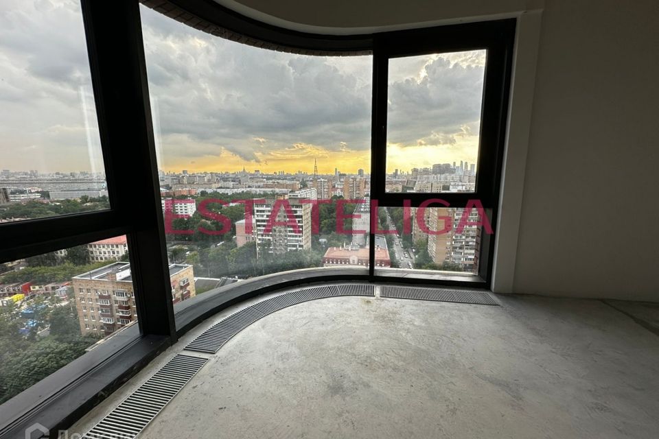 Продаётся 4-комнатная квартира, 113.2 м²