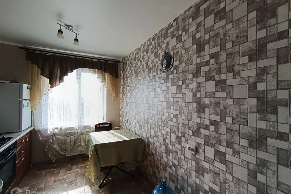 Продаётся 3-комнатная квартира, 64.1 м²
