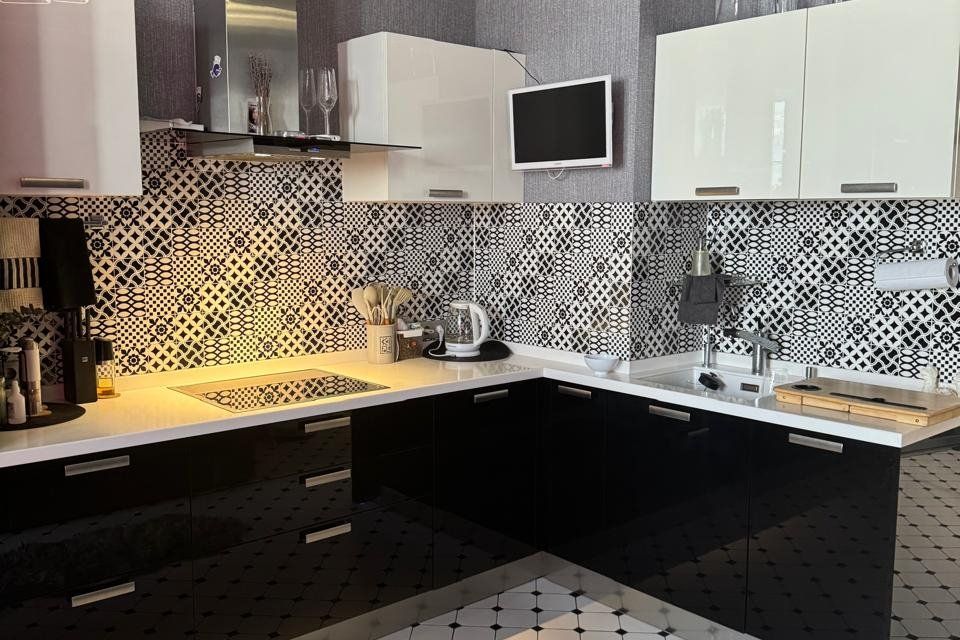 Продаётся 1-комнатная квартира, 43.1 м²
