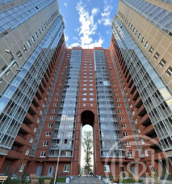 Продаётся 2-комнатная квартира, 56.87 м²