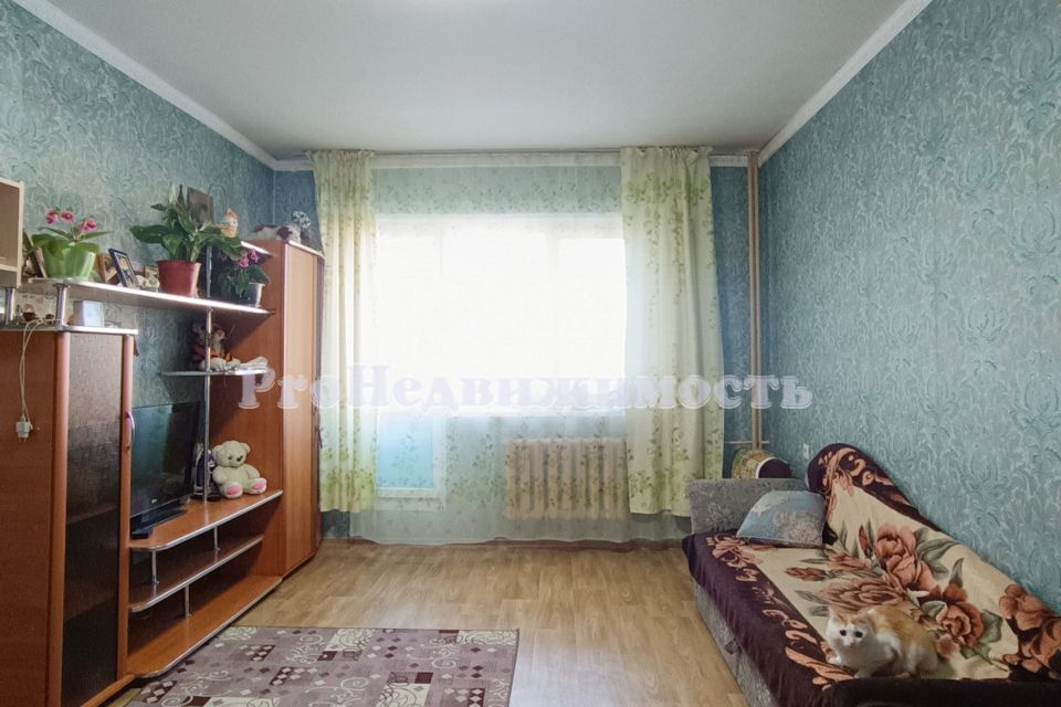 Продаётся 1-комнатная квартира, 43.6 м²