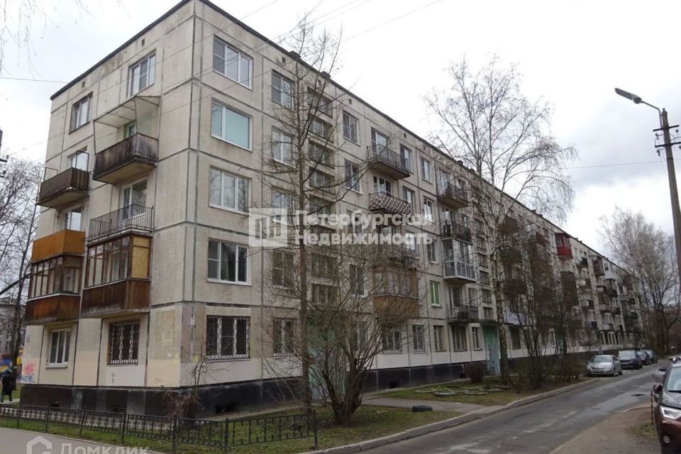 Продаётся 2-комнатная квартира, 41.8 м²